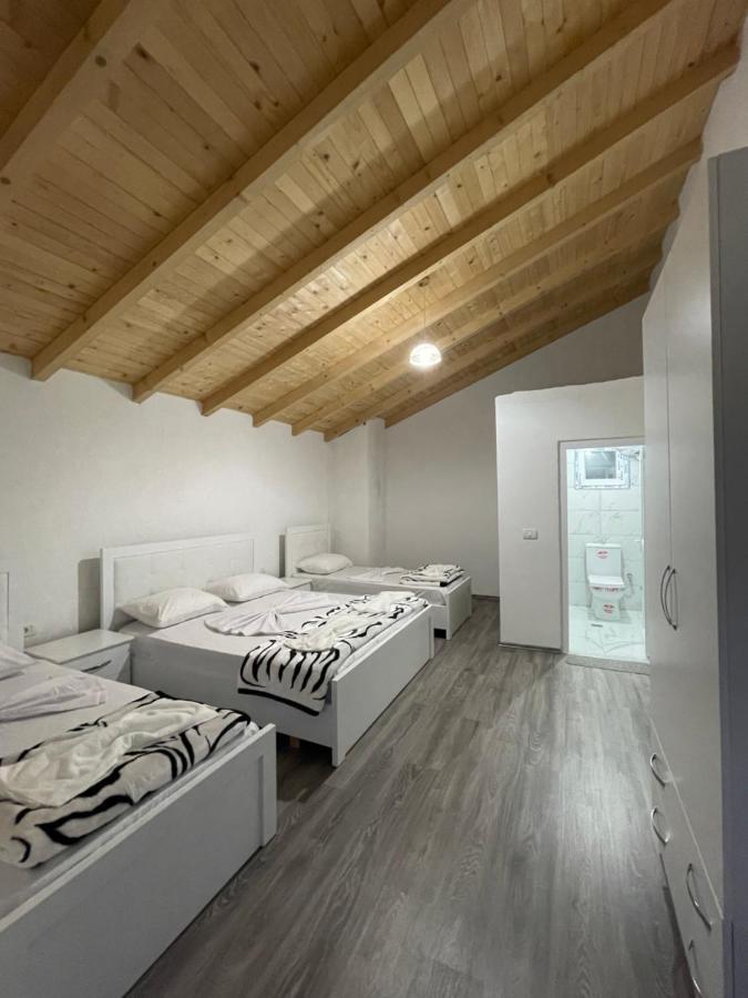 Bed and Breakfast Bujtina Brahim Selimaj Valbone Exterior foto
