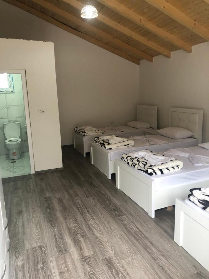 Bed and Breakfast Bujtina Brahim Selimaj Valbone Exterior foto