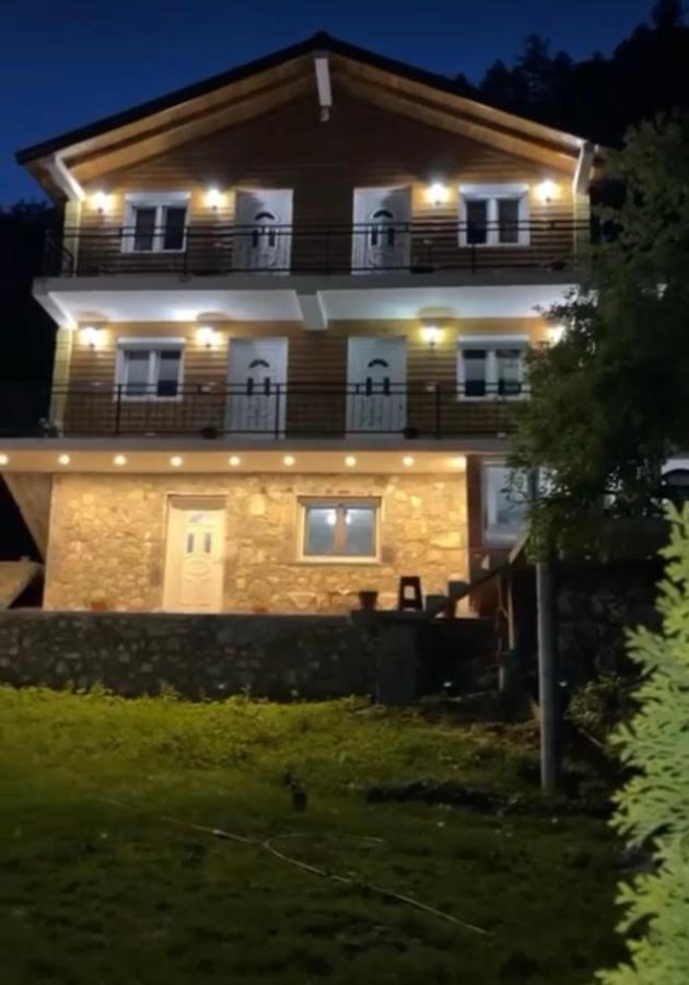 Bed and Breakfast Bujtina Brahim Selimaj Valbone Exterior foto
