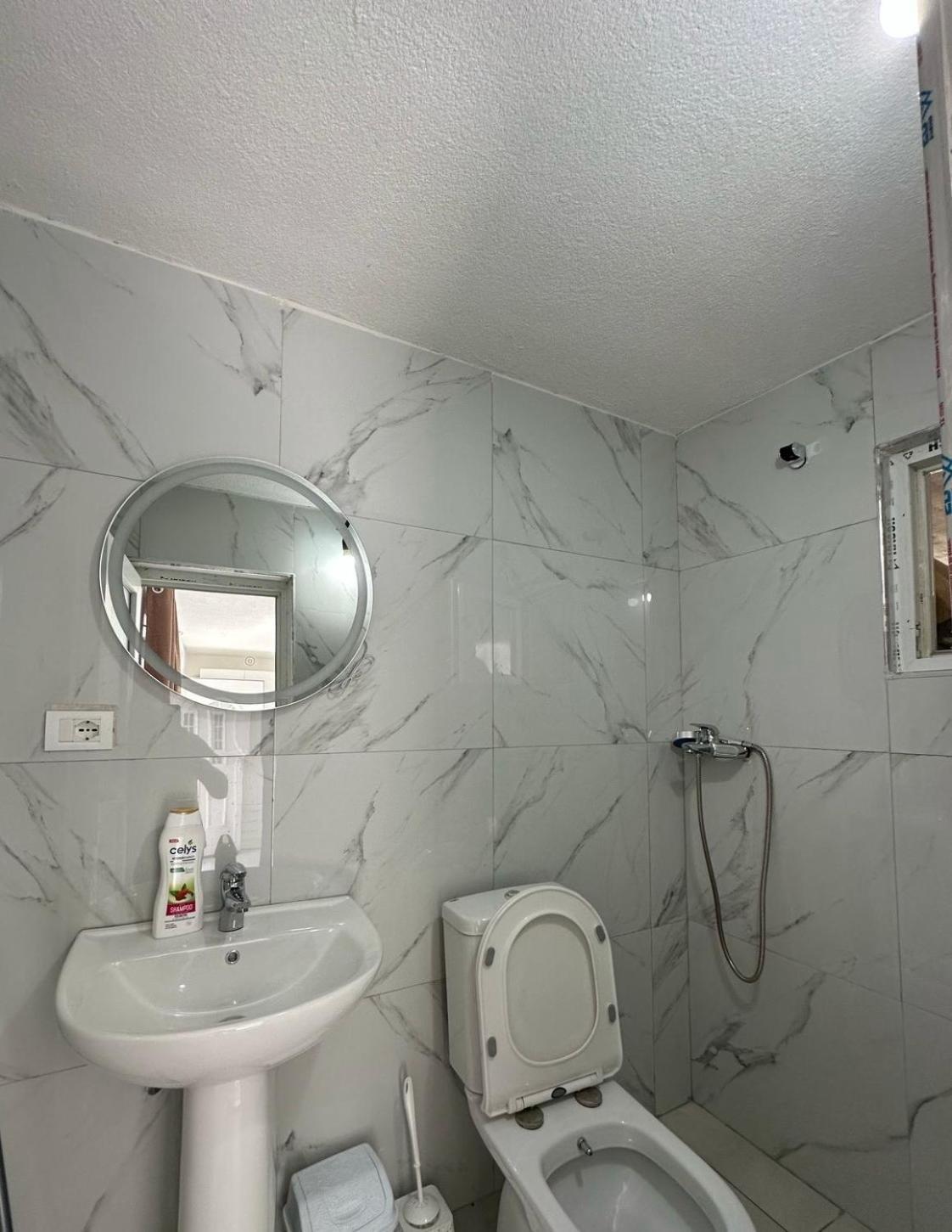 Bed and Breakfast Bujtina Brahim Selimaj Valbone Exterior foto